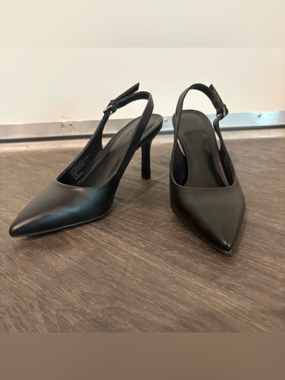 Sleek Black Pointed Slingback Heels
